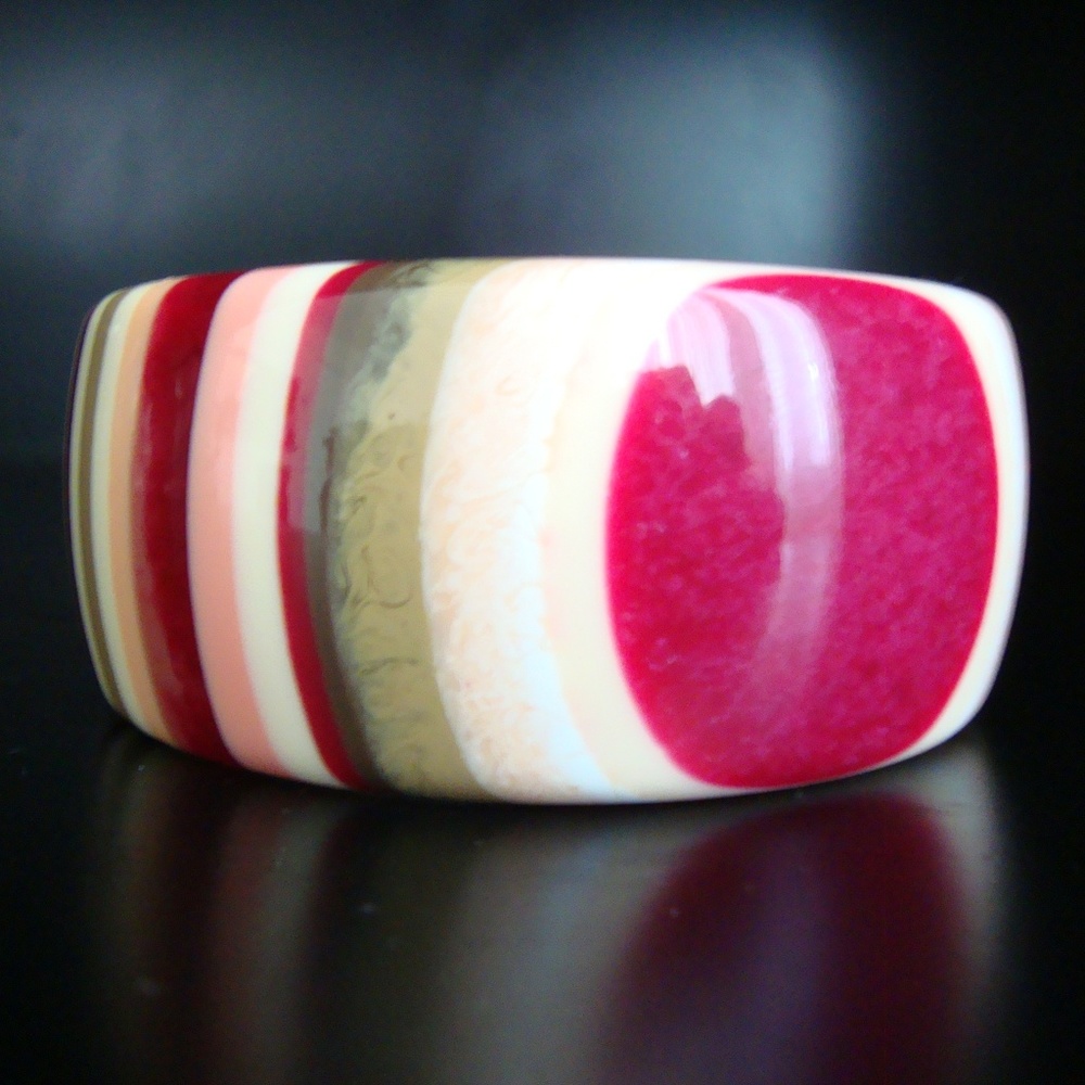 The Limited Resin Bangle